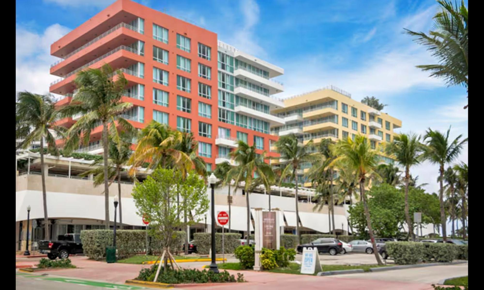 Beachfront Bentley Hotel One Bedroom Suite With Balcony And Beach Access Miami Beach Exterior photo