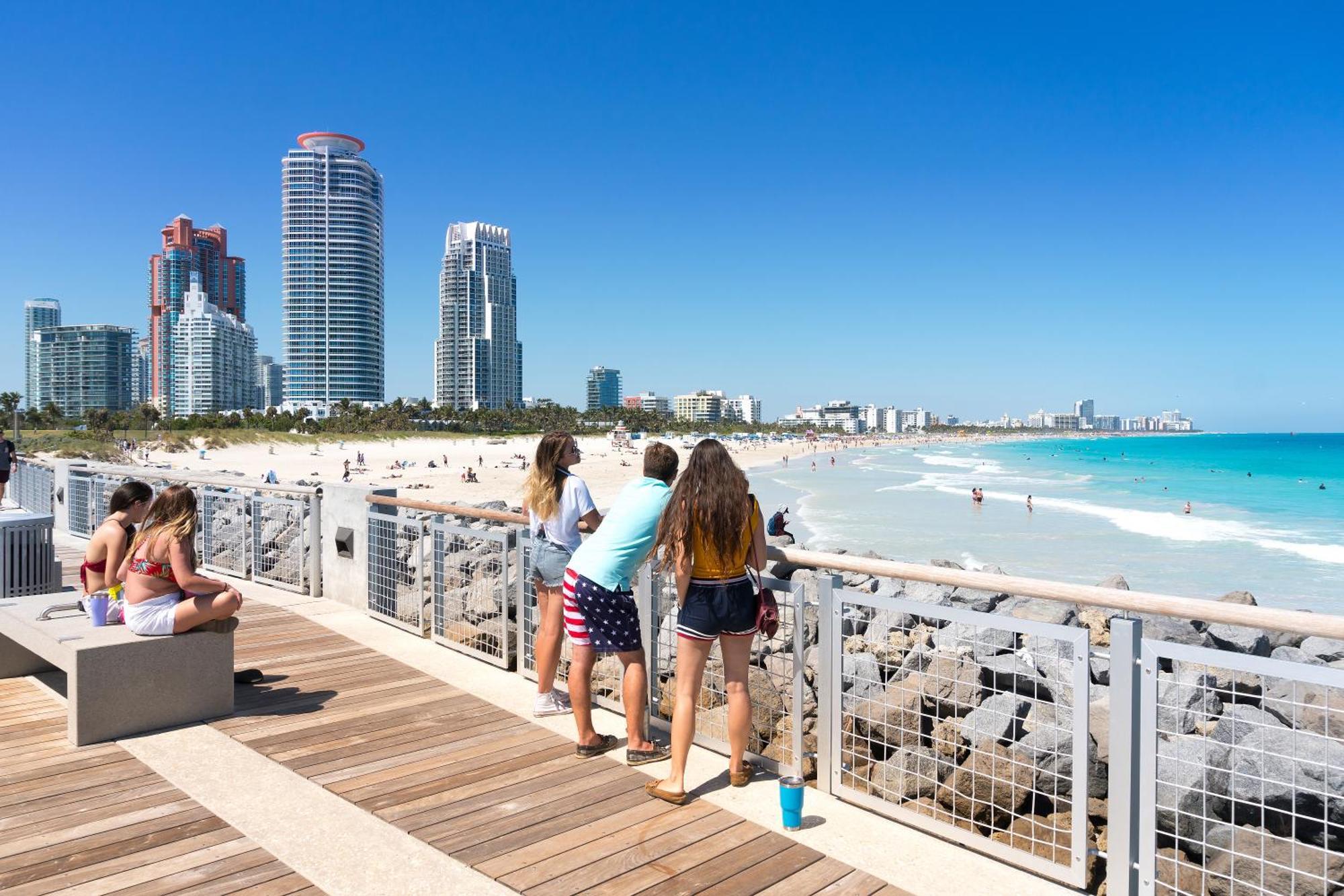 Beachfront Bentley Hotel One Bedroom Suite With Balcony And Beach Access Miami Beach Exterior photo